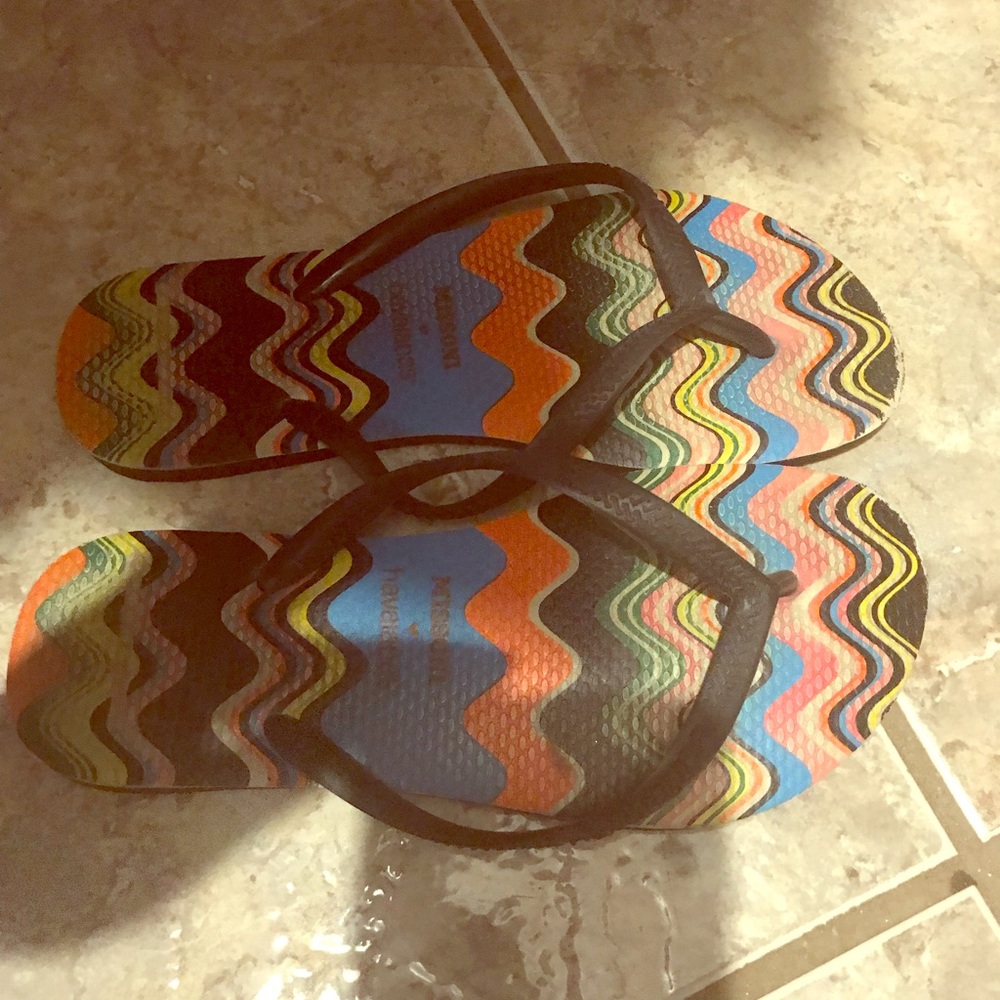 Missoni Havannas flip flops